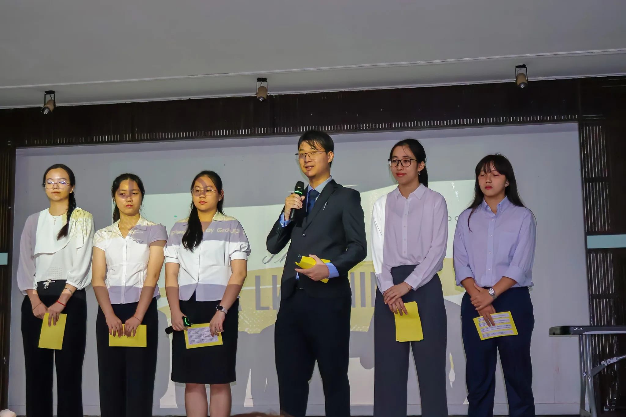 Grade 12 Students Present Research at School Research Forum 2026 additional image 5